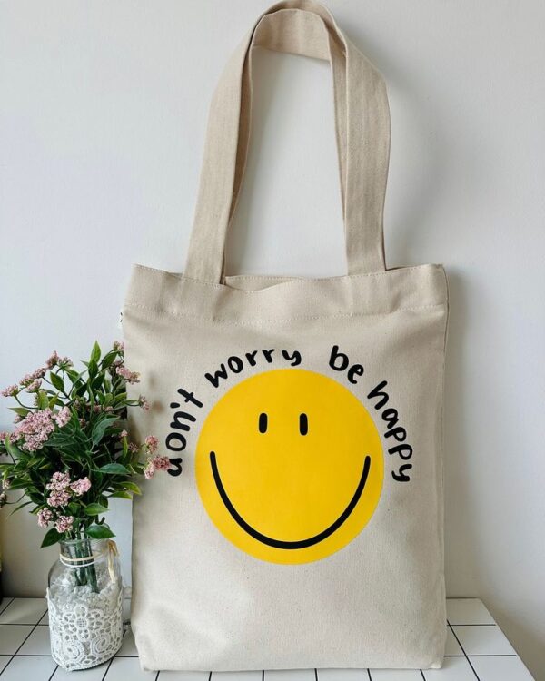 Tote bag