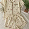 Pijama camiseta y short corazones